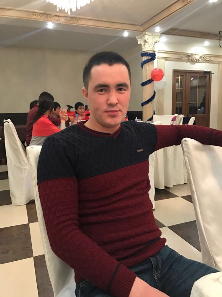  18051841  , 32 ,    