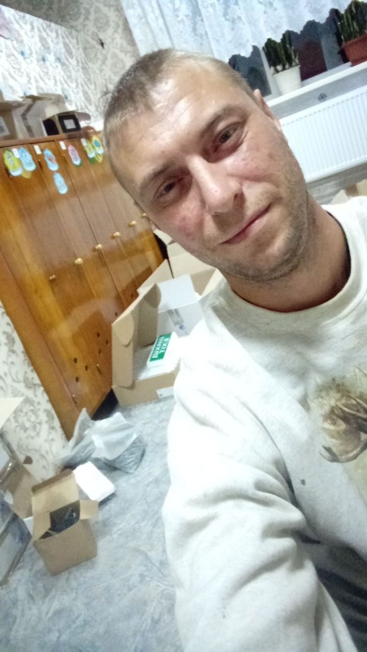  38430151  , 37 ,    