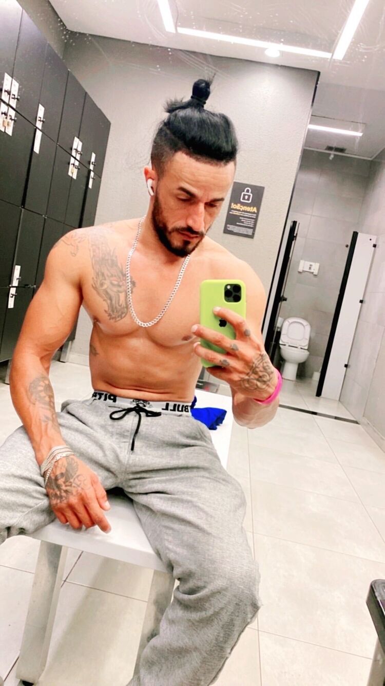  -,   Janderson, 33 ,   ,   