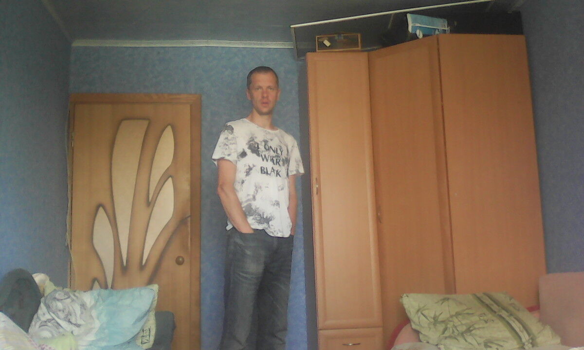  ,   Maksim, 41 ,   ,   , c 