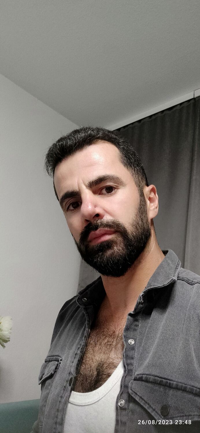  Wiesbaden,   Volkan, 40 ,   ,   