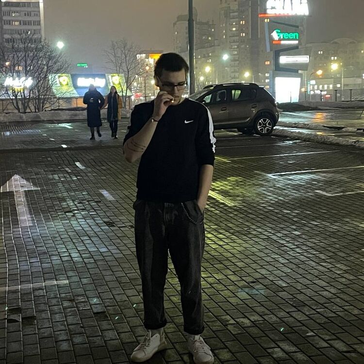  42397911  , 22 ,    