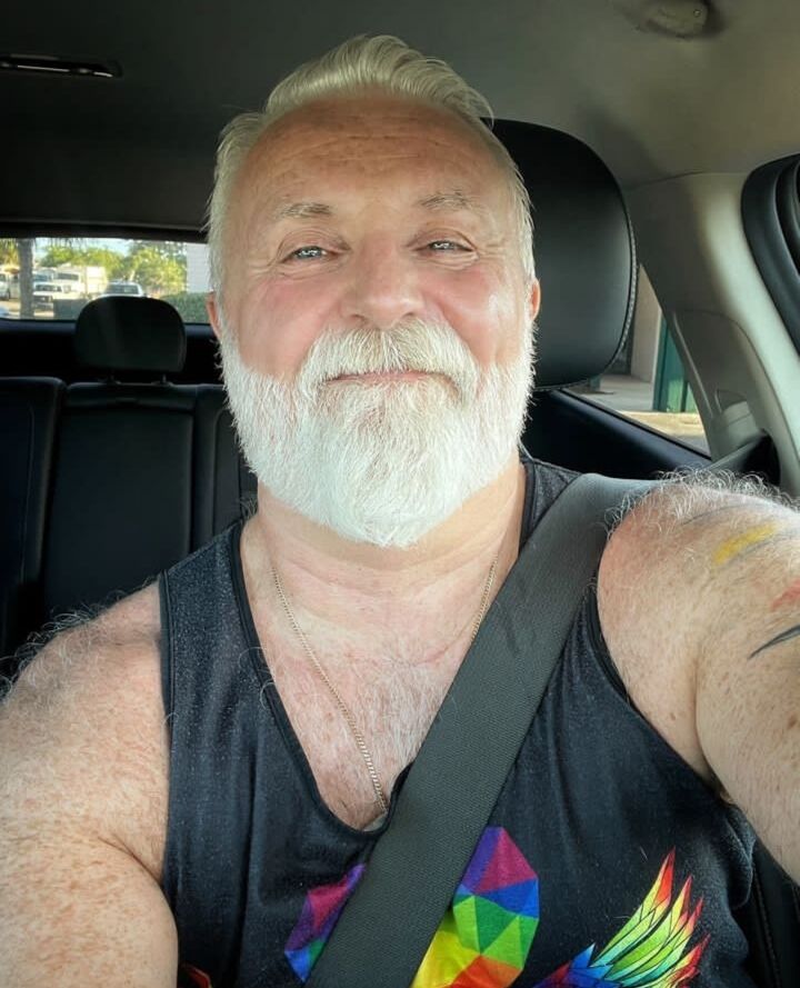 ���������� Tower, ���� ������� Liam James, 64 ����, ������������ ��� ����� � ���������, c�������� ���������