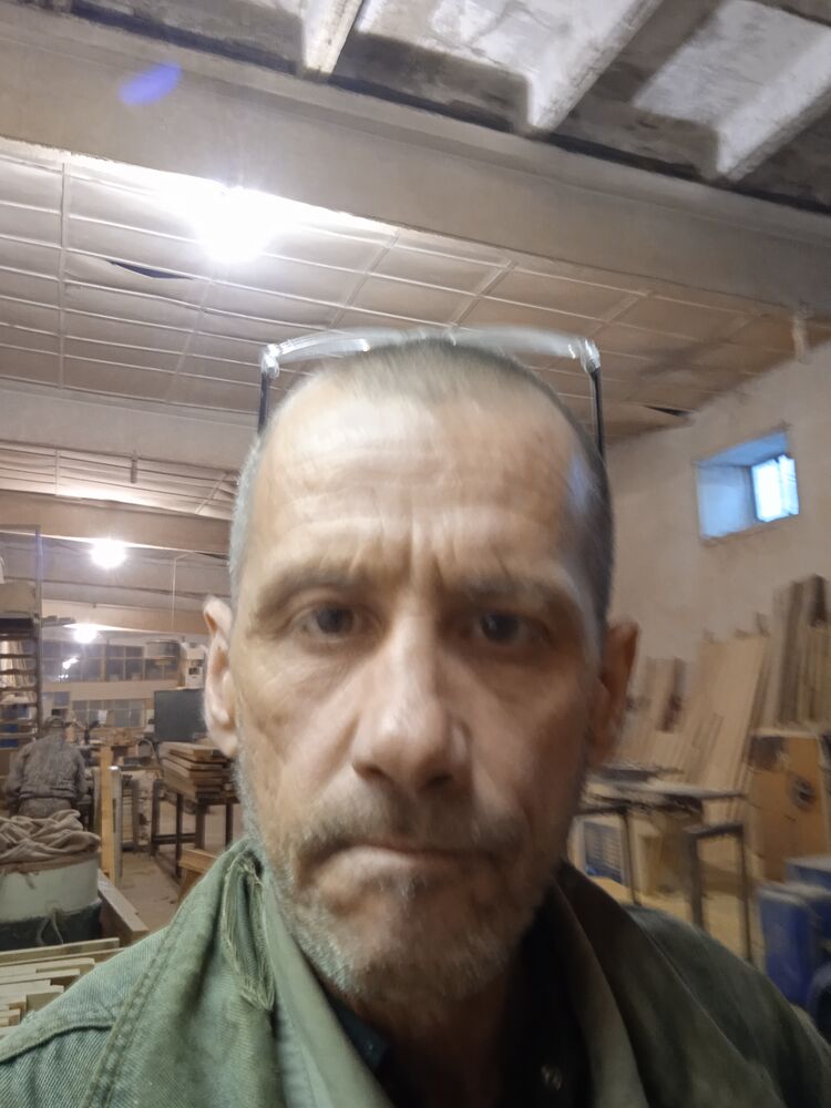  24930591  , 52 ,    