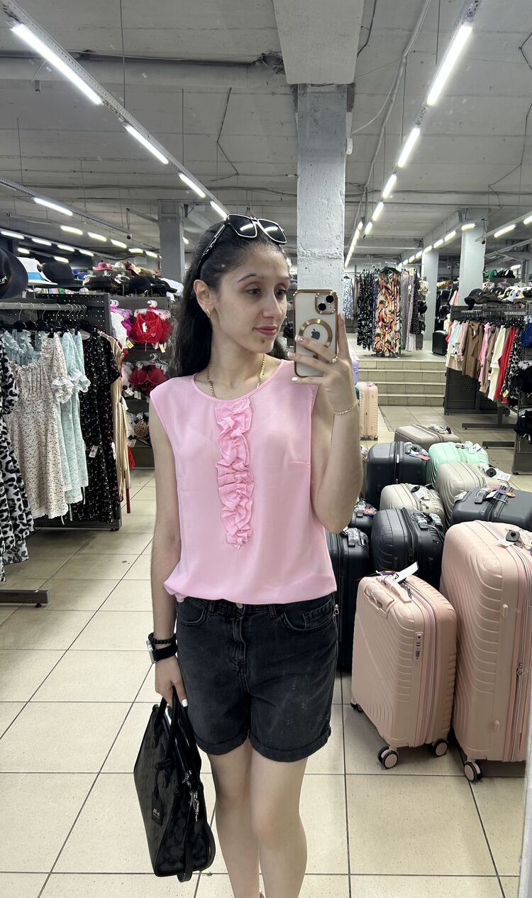  ,   Yana, 25 ,   ,   , c , 