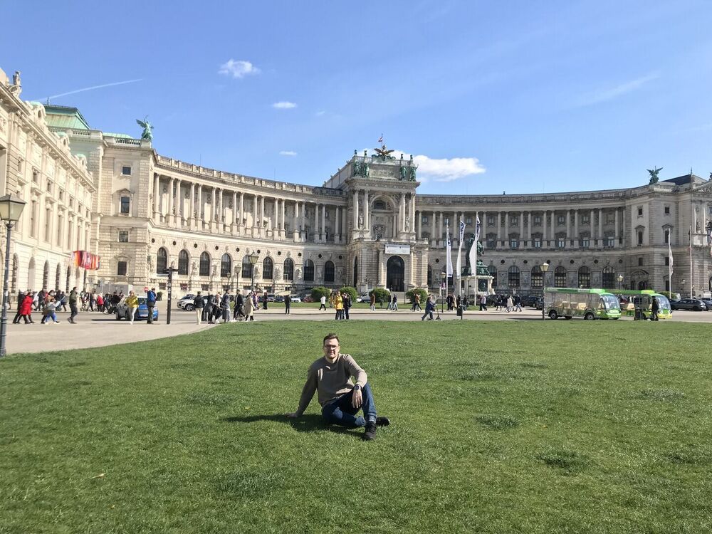  27326471  , 27 ,    Praha