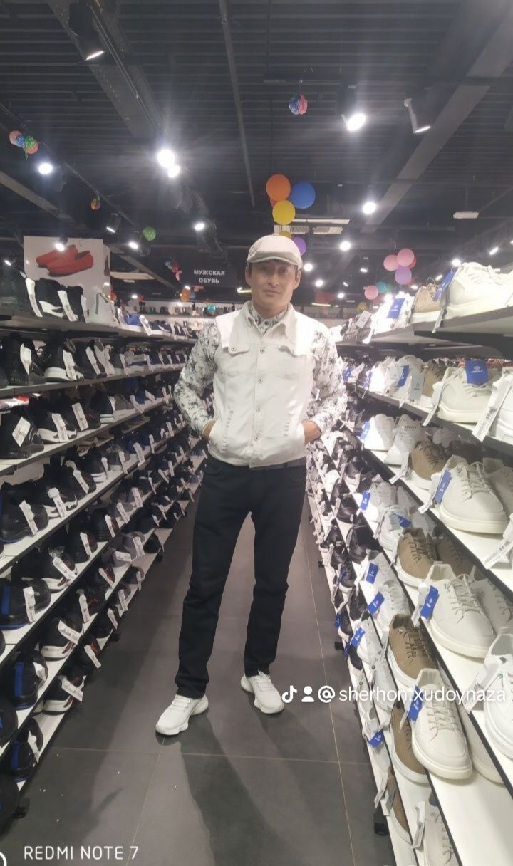  ,   Sherhon, 32 ,   ,   