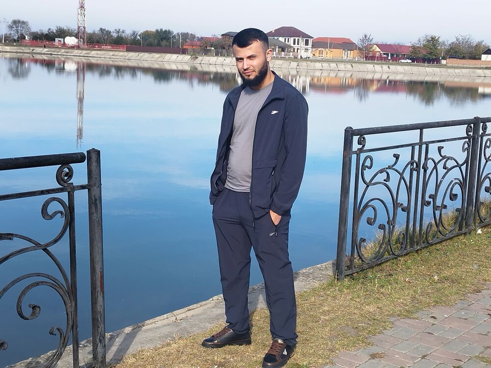 ���� 39490101 ������� Ali, 32 ����, ���� ���������� � �����-����������