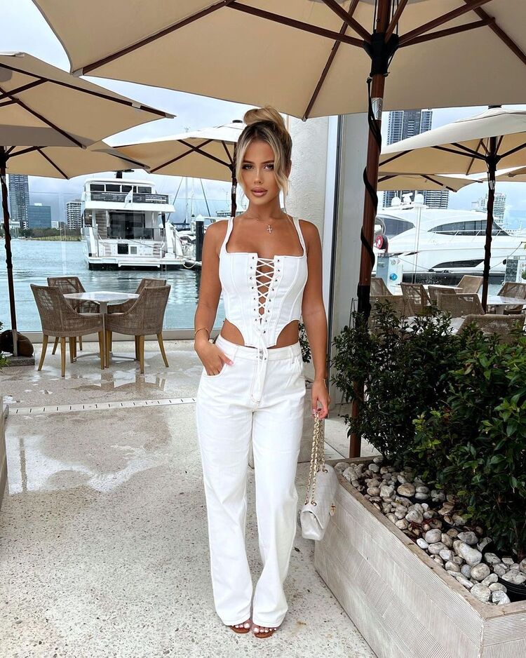  36937251  , 22 ,    -