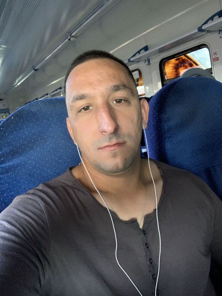  46422331  , 32 ,    