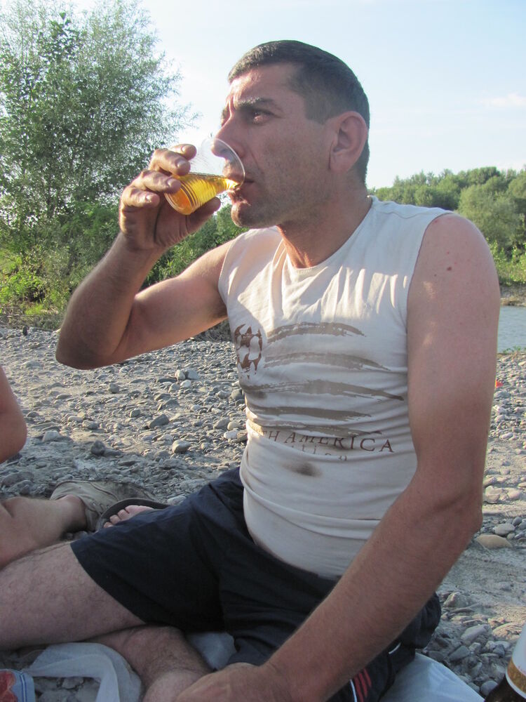  ,   Levan, 52 ,   ,   , c 