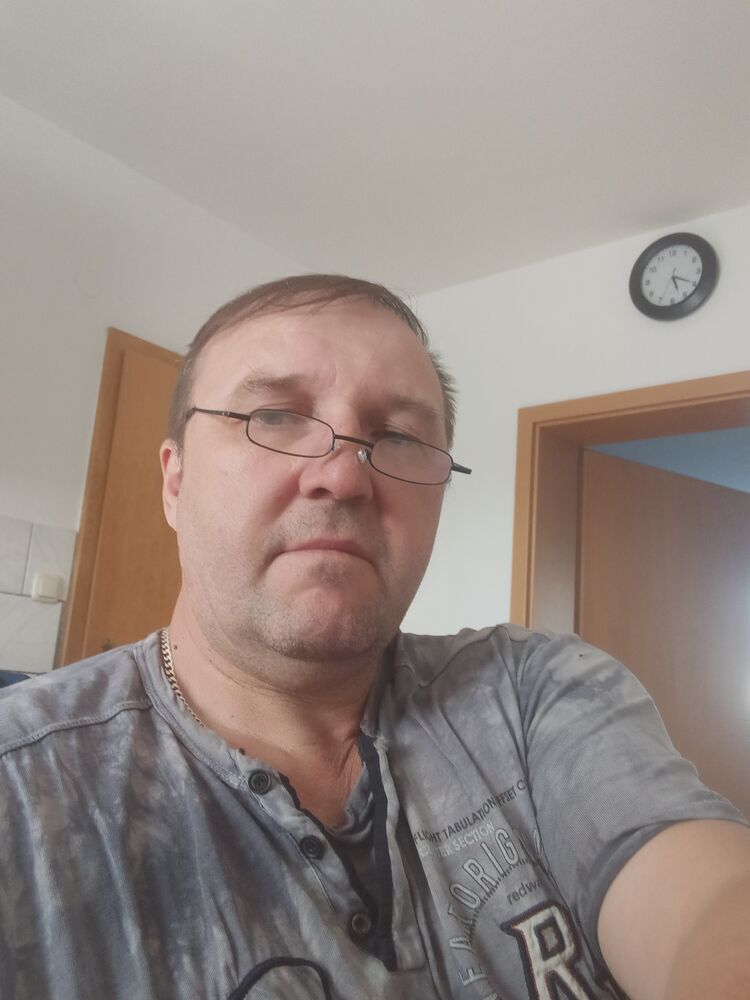  53641841  , 45 ,    Cham