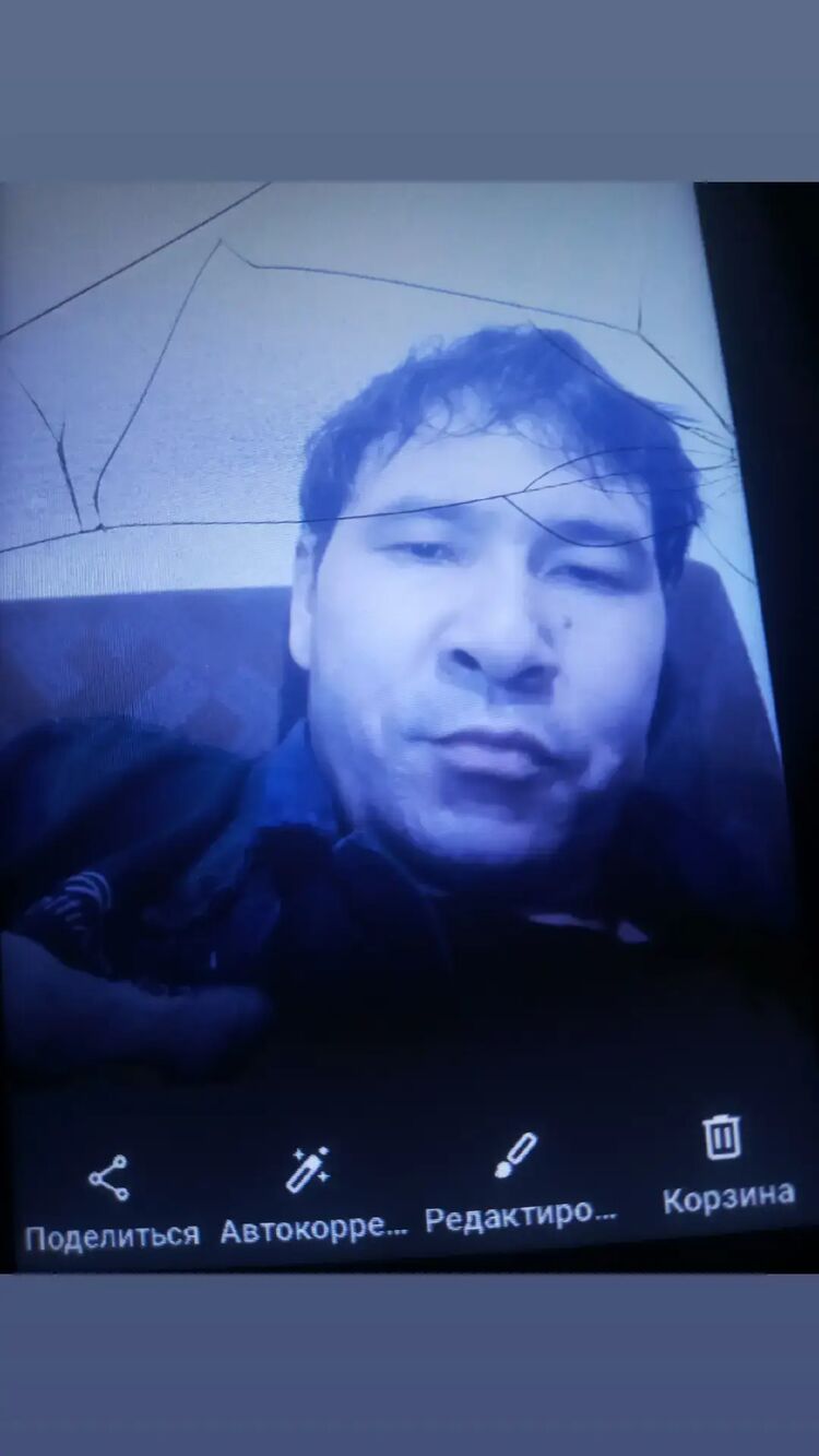  40400861  , 39 ,    