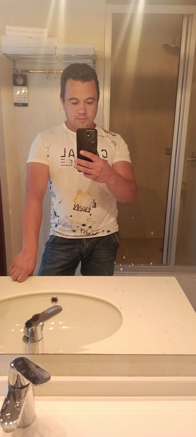  46212701  , 44 ,    