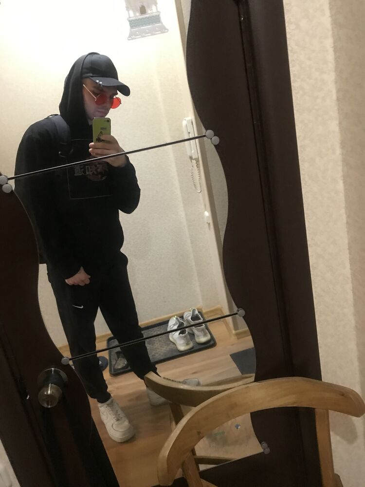  33988361  , 24 ,    