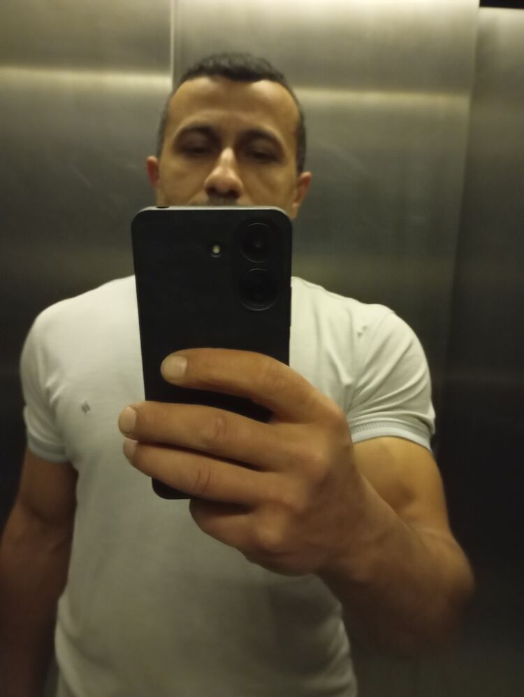  52788271  , 44 ,    