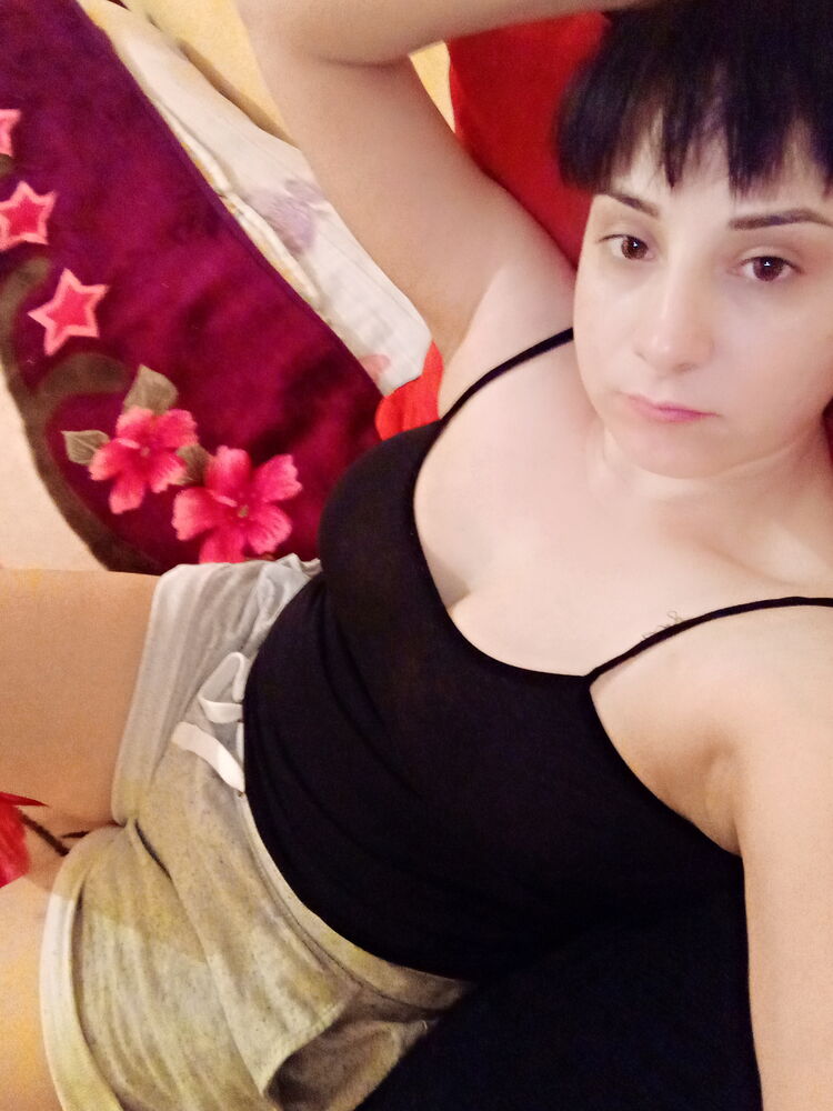  ,   Ayla, 35 ,  