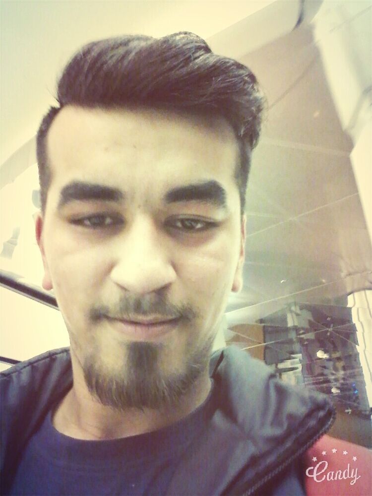  9265111  Arif, 31 ,    