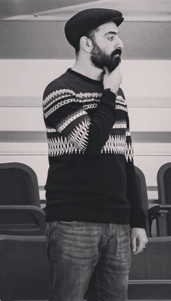  54524321  Prince, 34 ,    