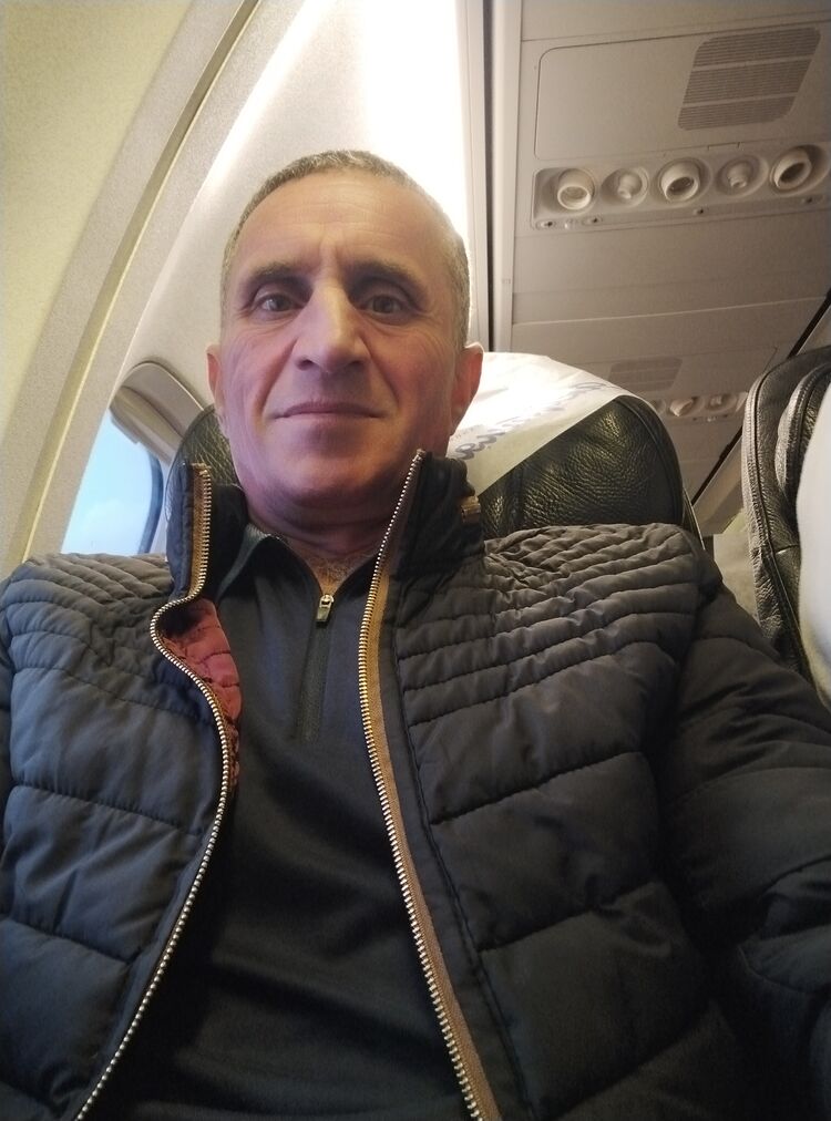  ,   Grigor, 47 ,   ,   
