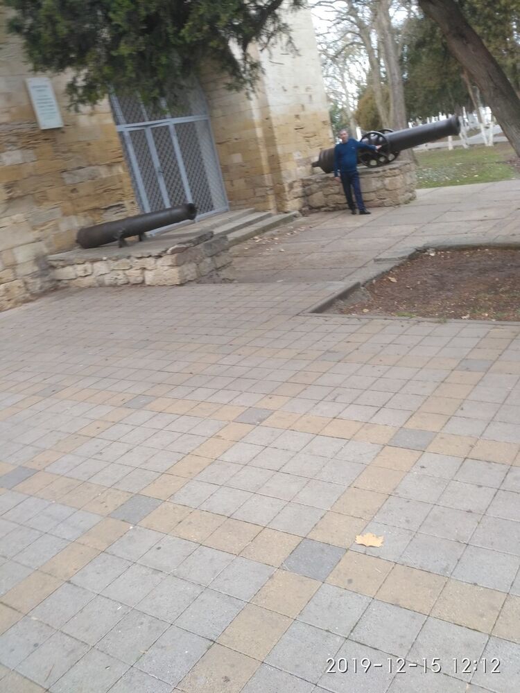  18438821  , 43 ,    