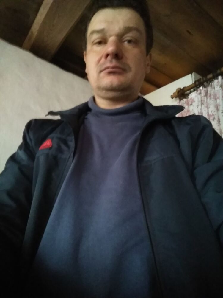  33968931  , 49 ,    