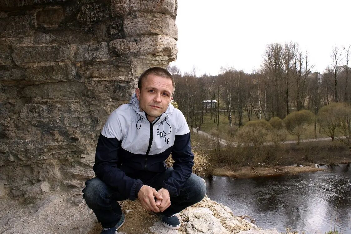  53433161  Roma, 42 ,    