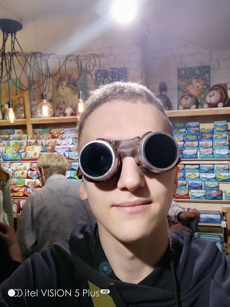  44655551  , 19 ,    -