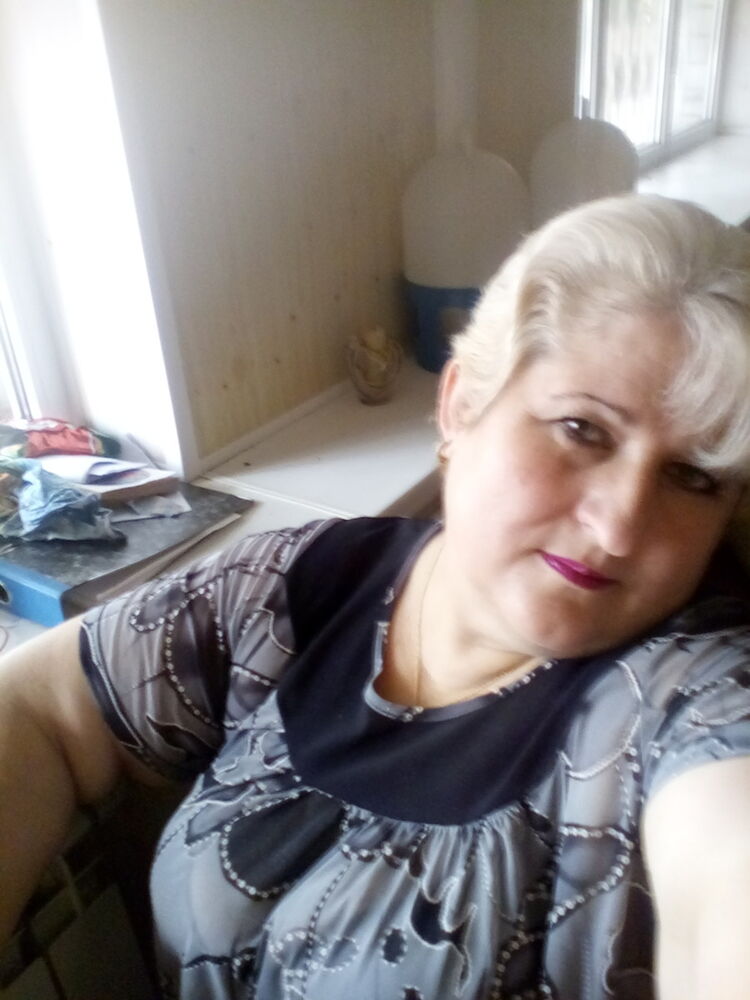  ,   Angelina, 46 ,   ,   , c 