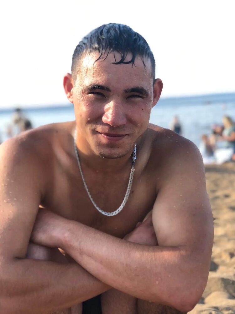  34340151  Oleg, 27 ,    