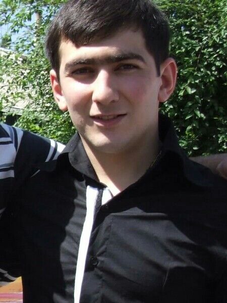  6319891  YAGUAR, 39 ,    