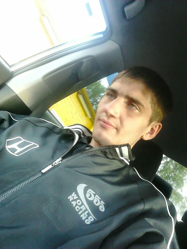  31244681  Evgeny, 35 ,    