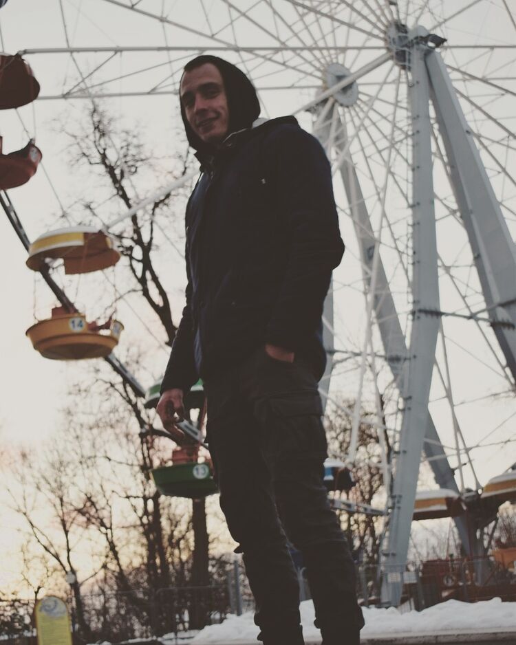  13405851  Daniil, 29 ,    