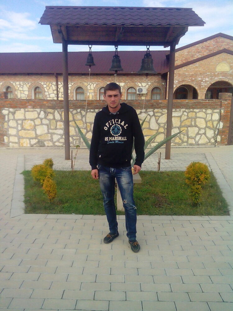  5185471  Giorgi, 37 ,    