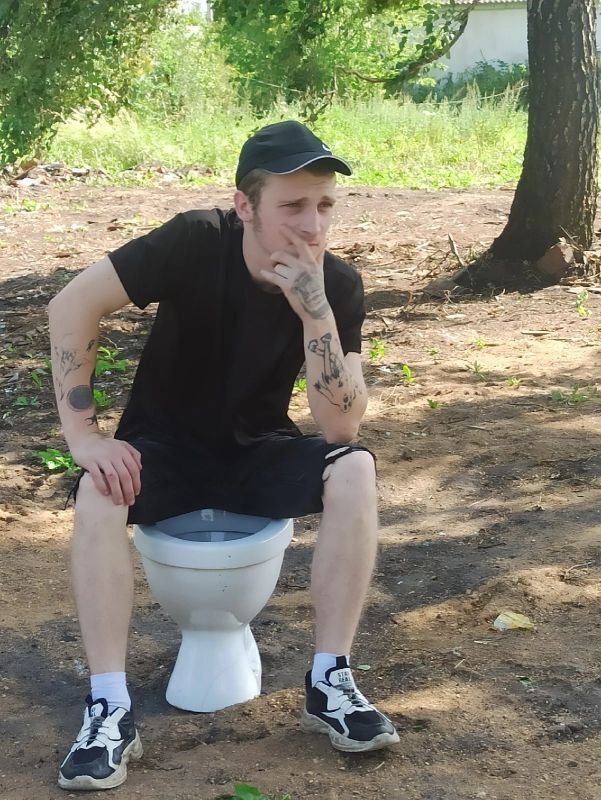   ,   Pavel, 25 ,   ,   