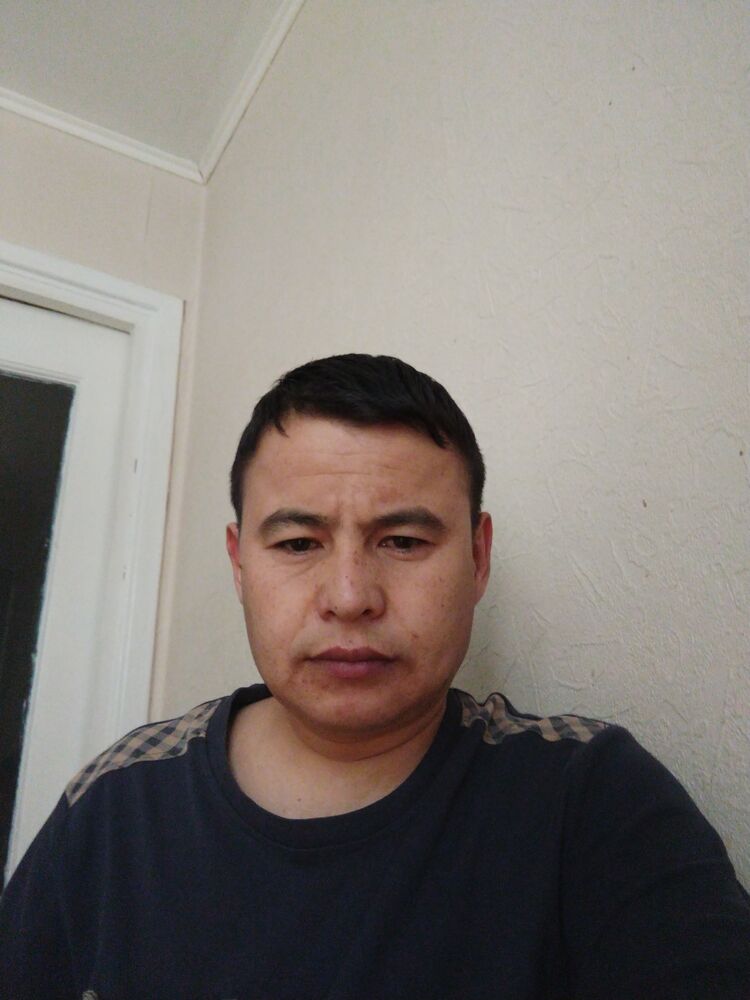  ,   Ali, 27 ,  