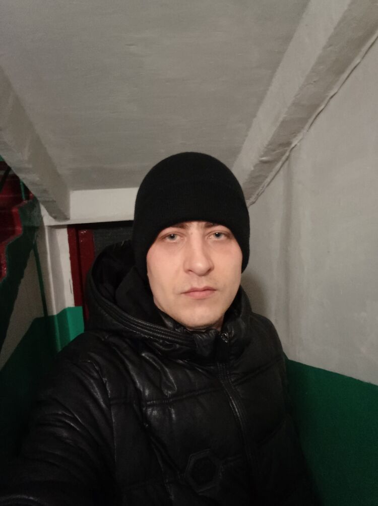  25155791  Dima, 33 ,    