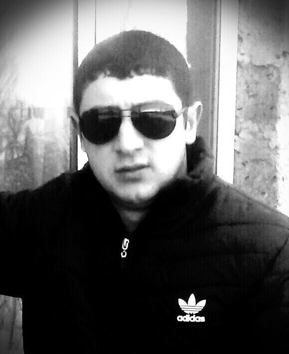  ,   Arman, 30 ,   ,   , c 