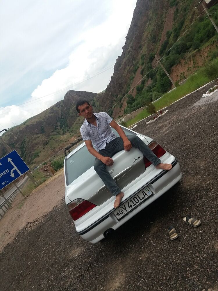  ,   Oybek, 32 ,   ,   , c 