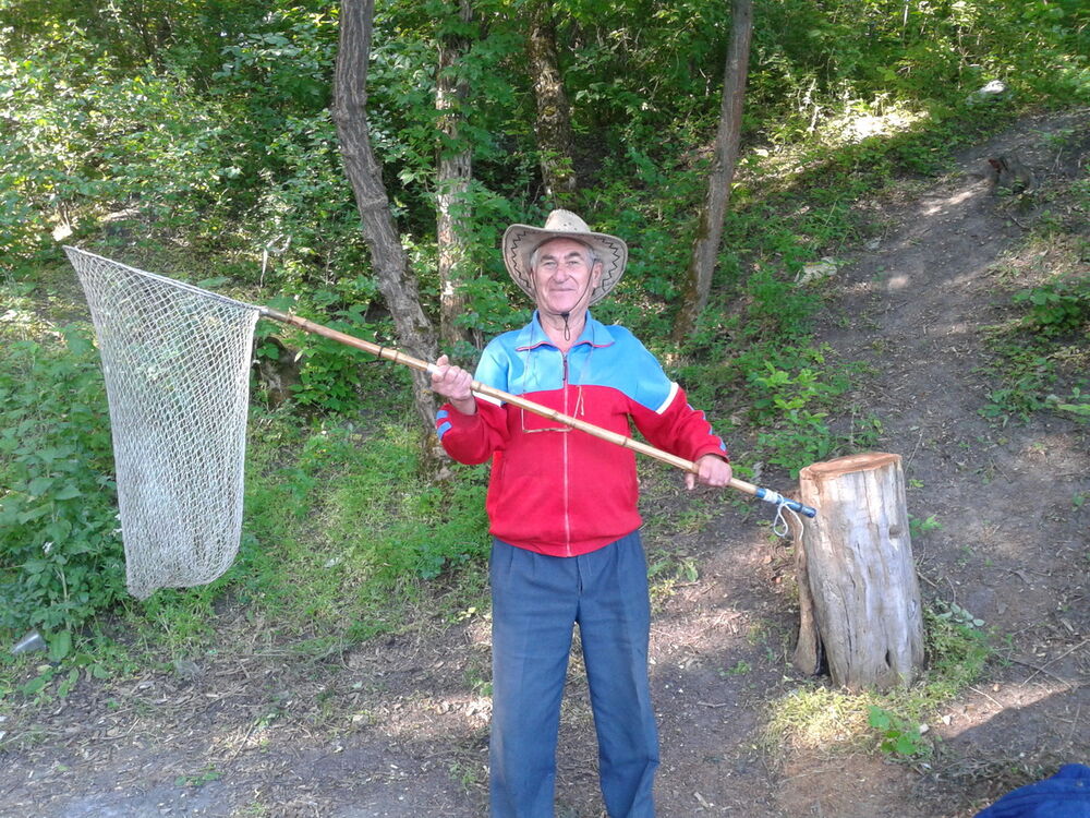  19869781  Georg, 75 ,    