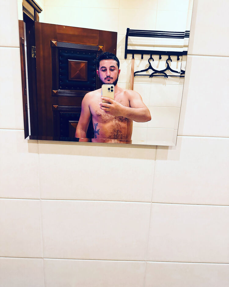  35681611  , 25 ,    