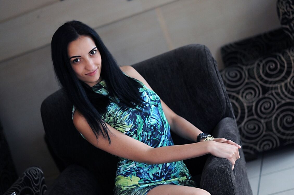  4897721  Julia, 31 ,    
