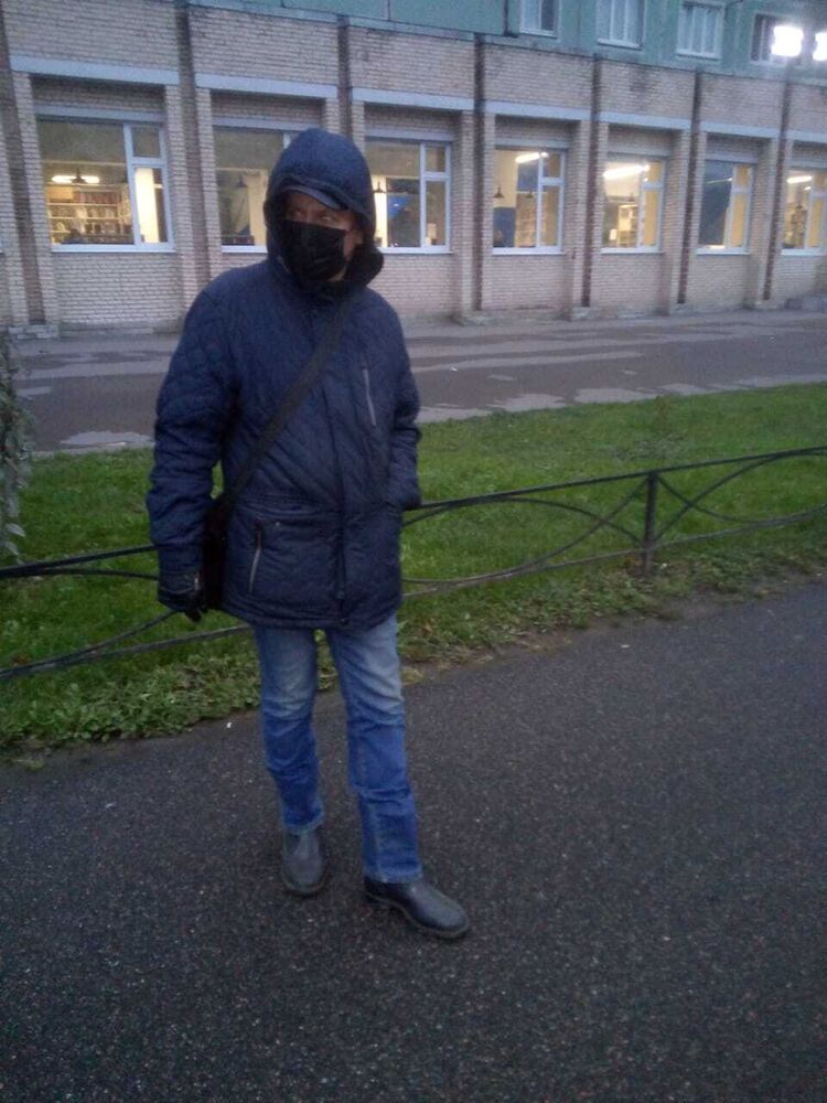  -,   , 44 ,     , c 