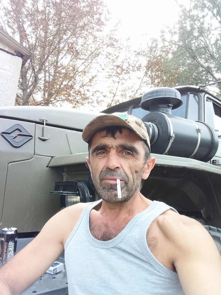  46464871  , 44 ,    