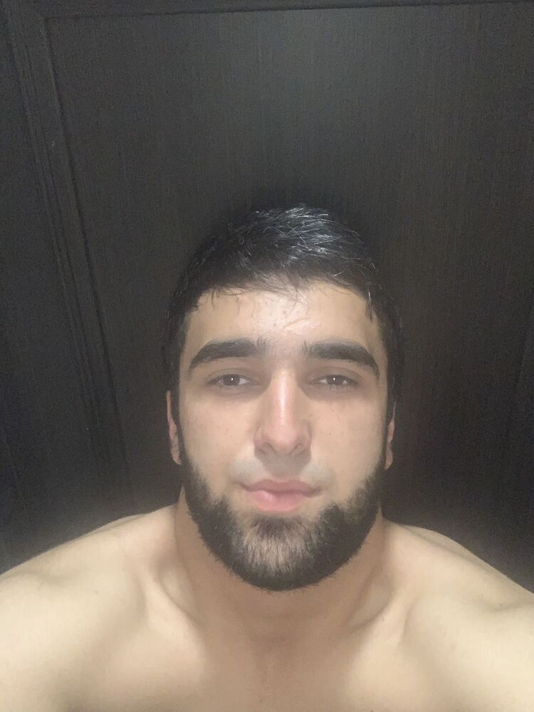 48077851  , 26 ,    