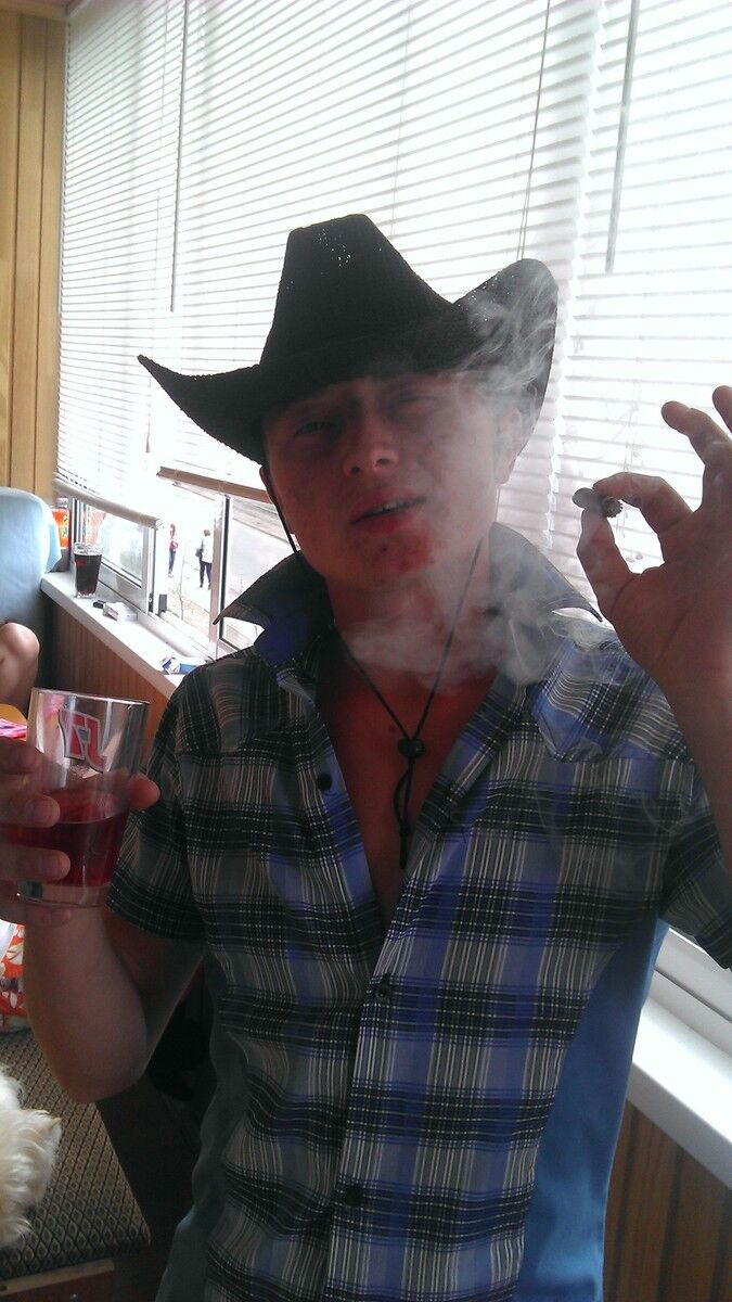  8496161  , 34 ,    --