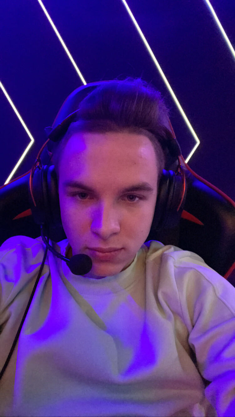  ,   , 21 ,   ,   