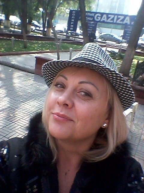  6601421  Irina, 52 ,    