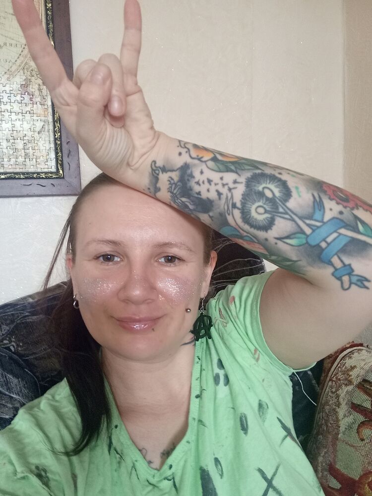  42451821  , 33 ,    