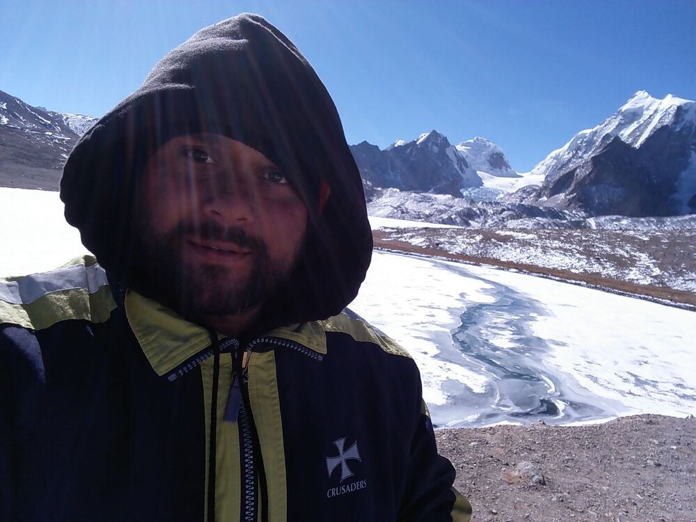  Pune,   Darsh, 37 ,     , c 